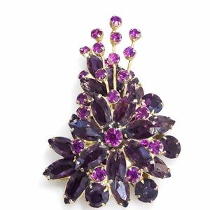 Elegant Purple and Gold Floral Brooch